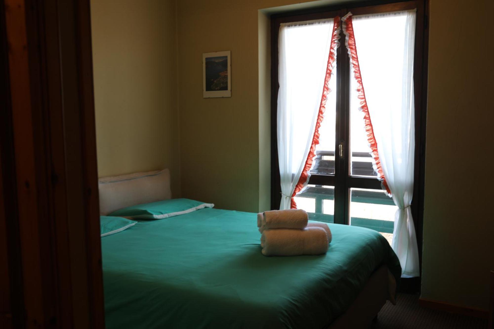 סטרסה Albergo Casa Della Neve מראה חיצוני תמונה